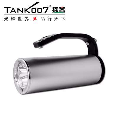 TANK007探客LED强光手电筒的基本结构及性能特点