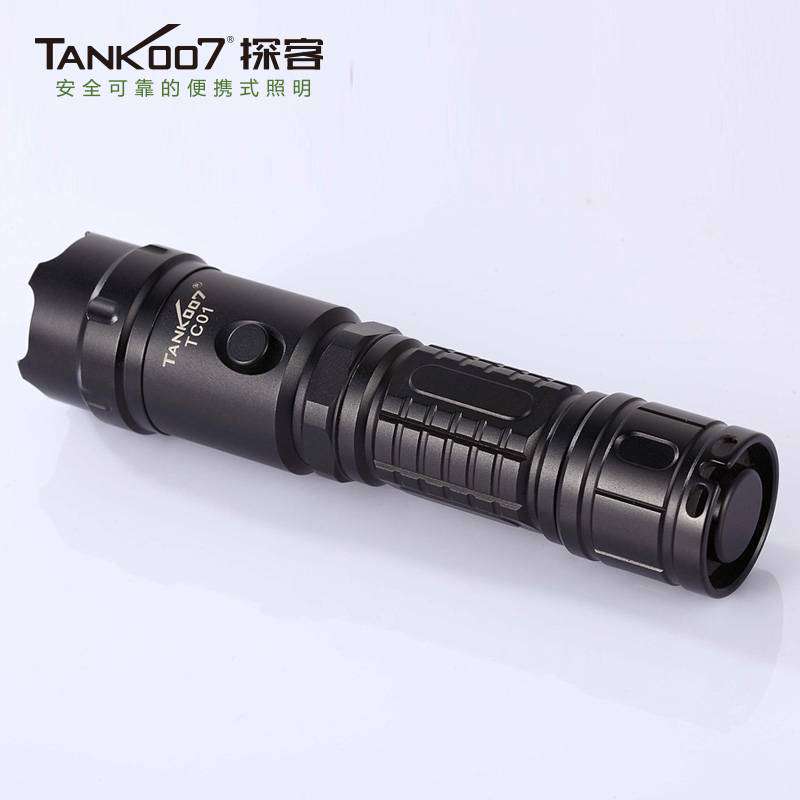 TANK007探客TC01led强光手电筒