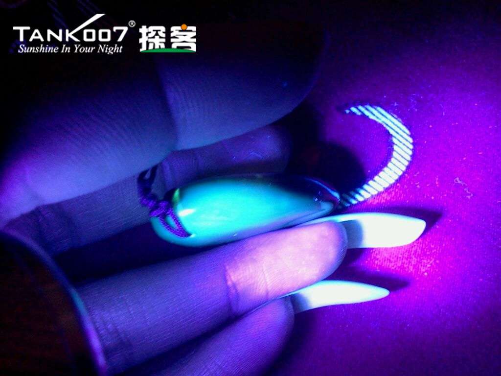 古玩玉石防伪鉴定检测灯探客TANK007 UV-AA01